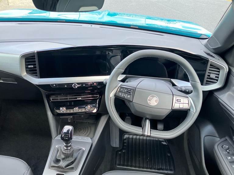 2025 Vauxhall Mokka 1.2 Turbo 136 Ultimate 5dr SUV Manual