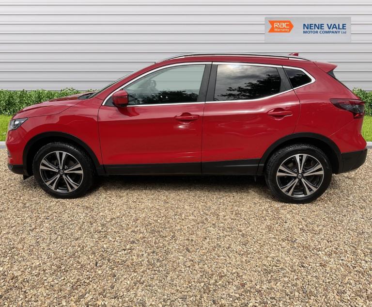 2018 Nissan Qashqai 1.3 DiG-T N-Connecta 5dr HATCHBACK PETROL Manual