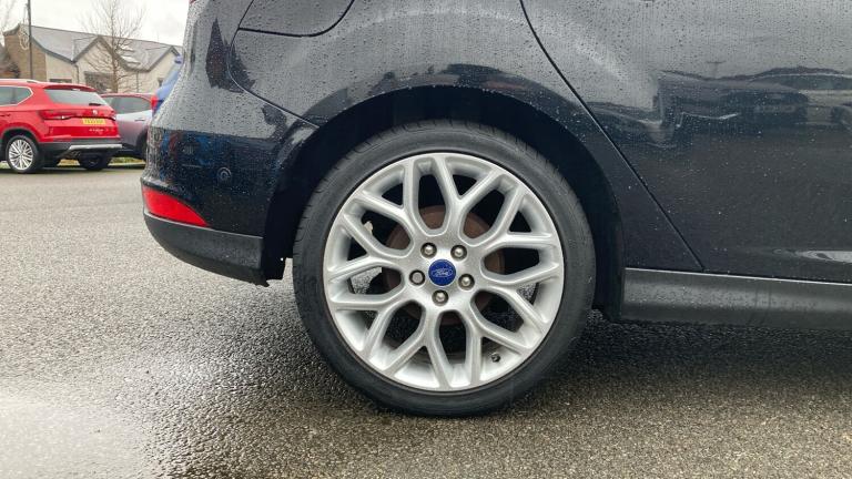 2016 Ford Focus 1.0 EcoBoost 125 Titanium X 5dr Petrol Hatchback Hatchback Petrol Manual