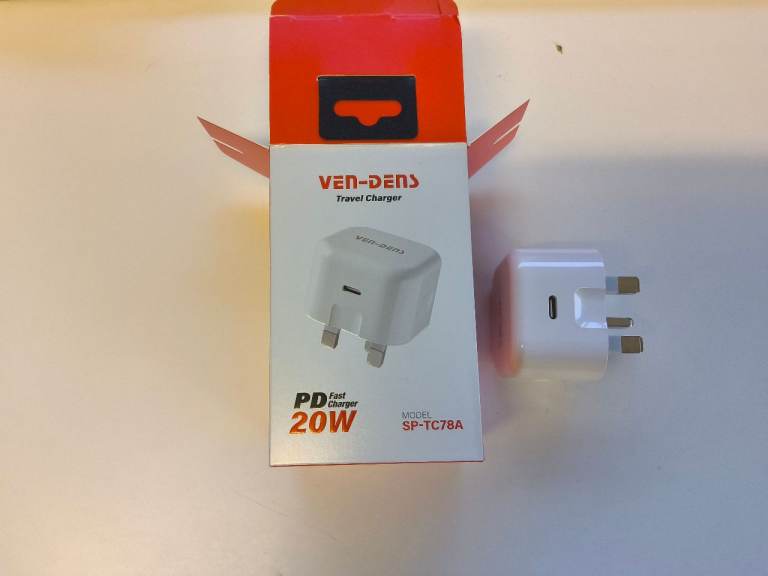 Brand New VAN‑DEMS 20W Fast Charger – £7 – Pickup Knottingley