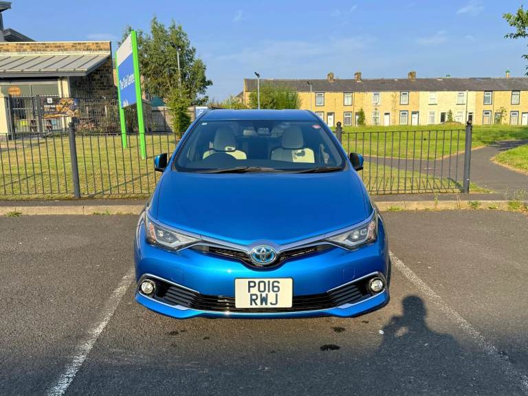 2016 Toyota Auris 1.8L Petrol Hybrid Electric 5dr Hatchback Blue Automatic