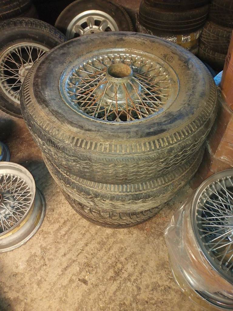 Wire wheels  and conversion hubs various