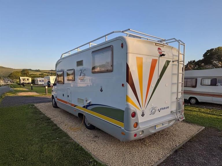 2004 Burstner B66 4 Berth