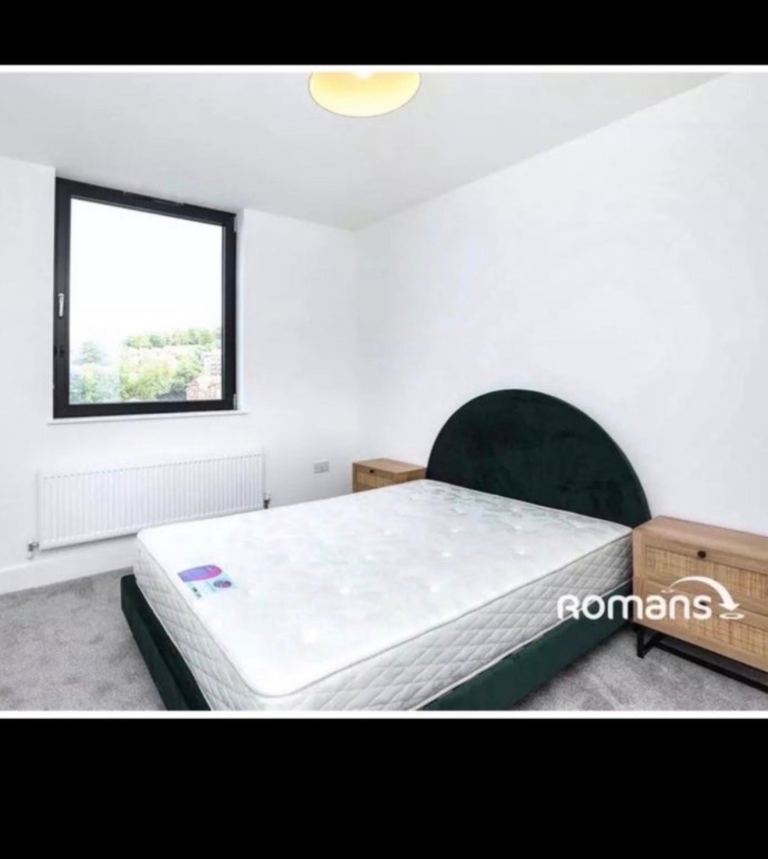 Ensuite room available to rent in Chatam 