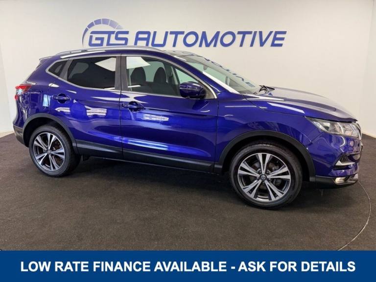 2018 Nissan Qashqai 1.5 dCi N-CONNECTA 110 BHP + SAT NAV + GLASS SUNROOF + 360 CAMERAS HATCHBACK ...