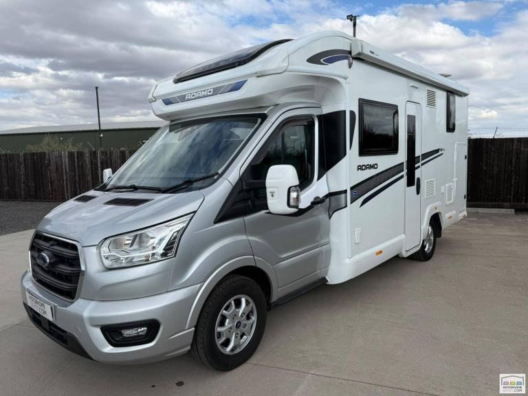 Bailey Adamo 69-4 4 berth 4 belt Drop down bed