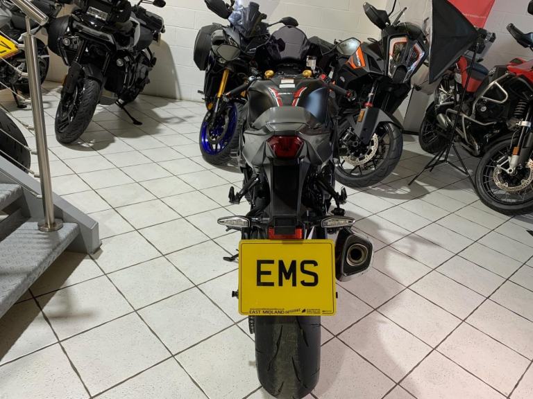 Suzuki GSX-R1000R Phantom special edition 2022