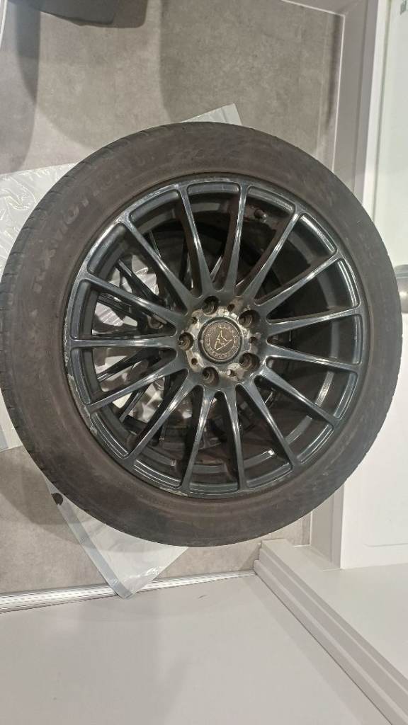 4 x VW Transporter Wolfrace Alloys & Tyres