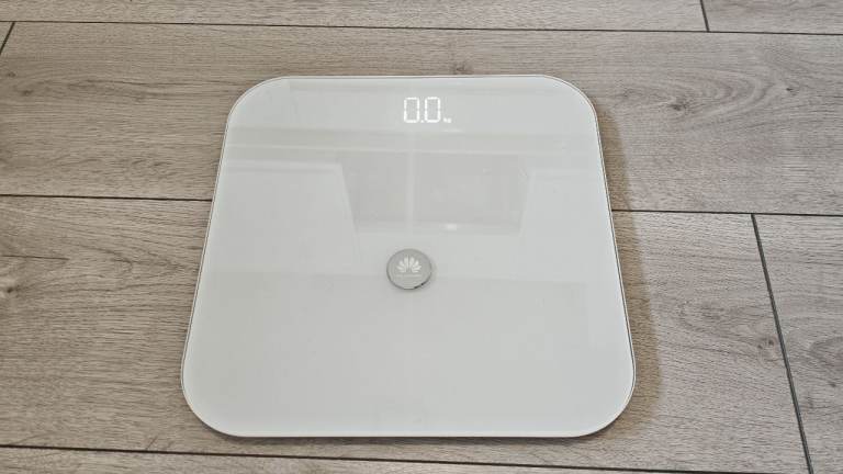 Huawei A100 body fat BMi, smart scales