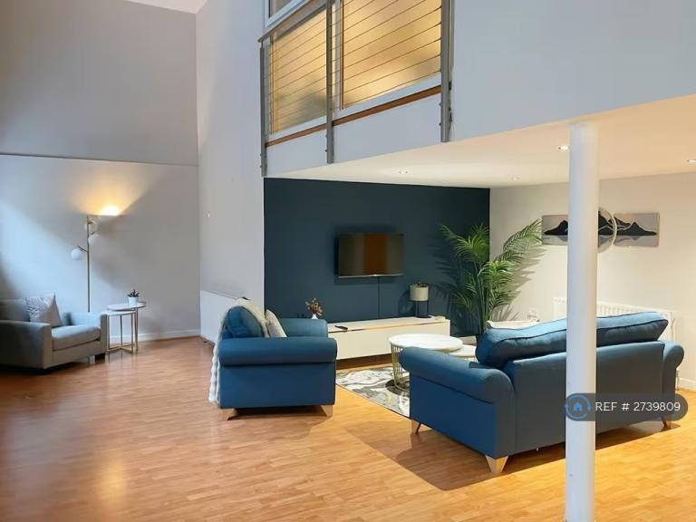 2 bedroom flat in Kent Road, Glasgow, G3 (2 bed) (#2739809)