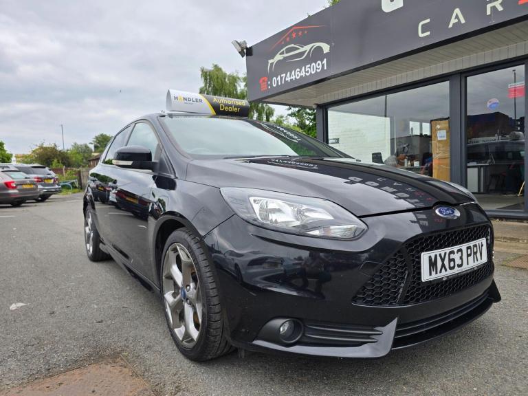 Ford Focus 2.0T EcoBoost ST-2 Euro 5 (s/s) 5dr Petrol