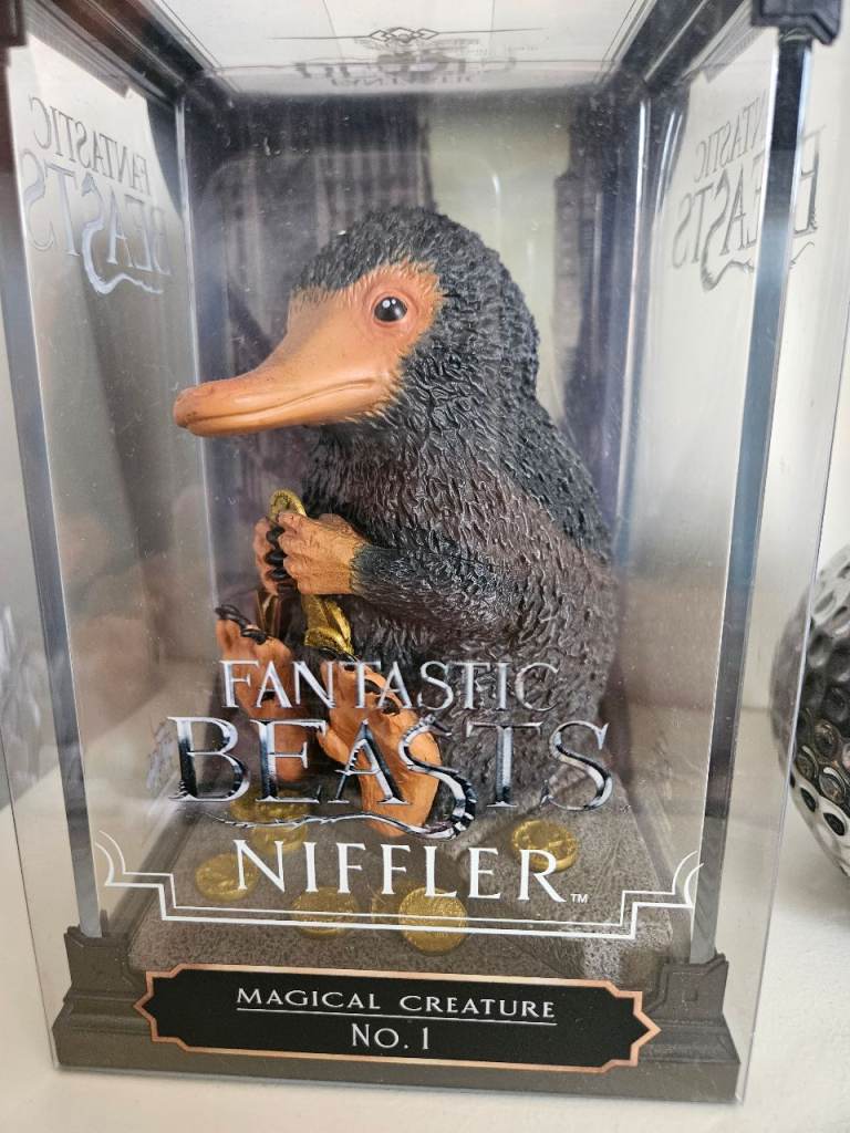 Fantastic Beasts & Harry Potter Magical Creatures Figurines - Niffler, Ironbelly, Horntail