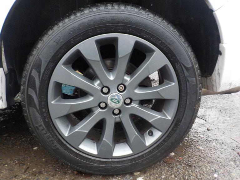 2013 Land Rover Freelander 2.2 SD4 Dynamic 5dr Auto ESTATE DIESEL Automatic