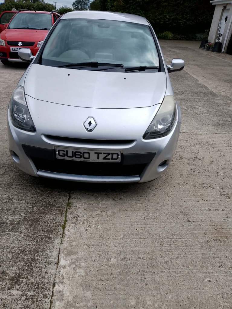Renault, CLIO, Hatchback, 2010, Other, 1598 (cc), 5 doors automatic 
