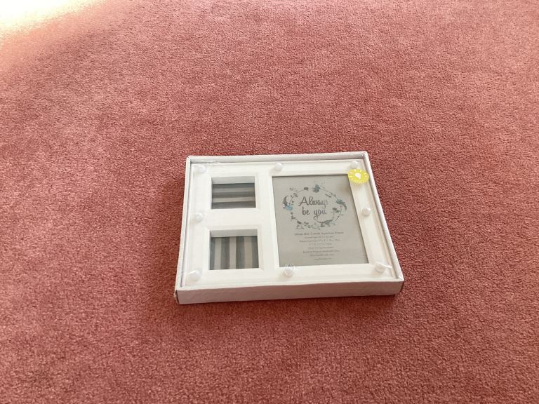 Photo frames 