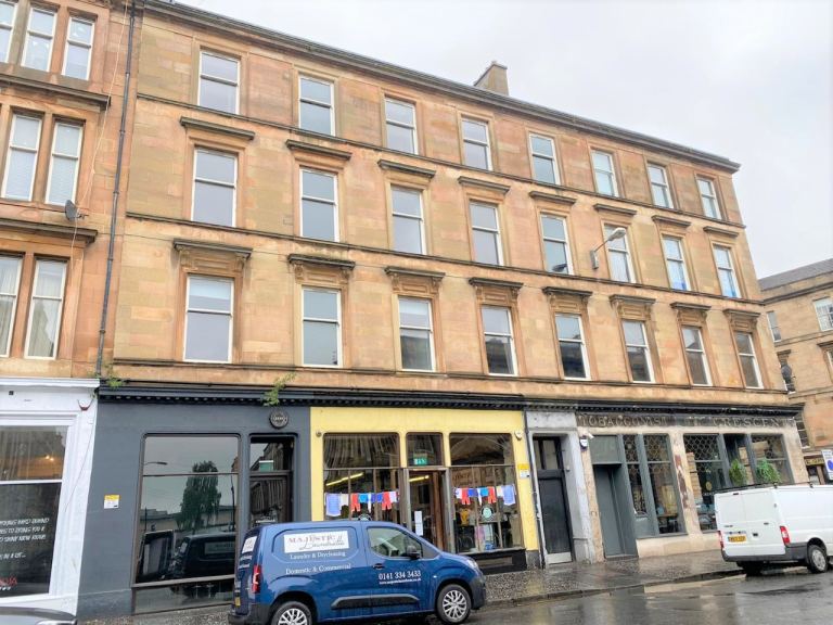 3 bedroom flat in Argyle Street, Finnieston, Glasgow, G3 8TD