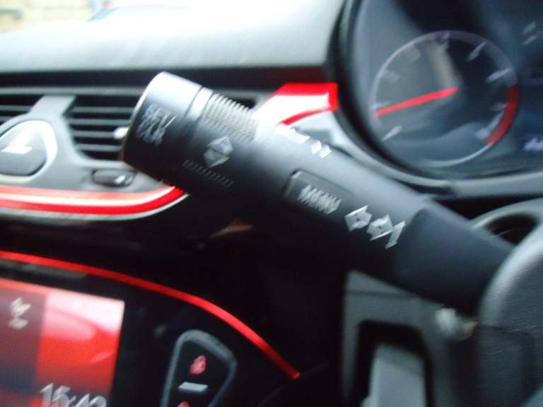 VAUXHALL CORSA 1.4 i ecoTEC Limited Edition Red Manual Petrol 2015