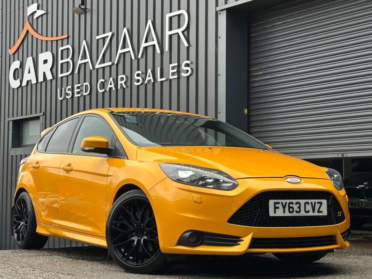2013 Ford Focus 2.0T ST-3 5dr HATCHBACK PETROL Manual