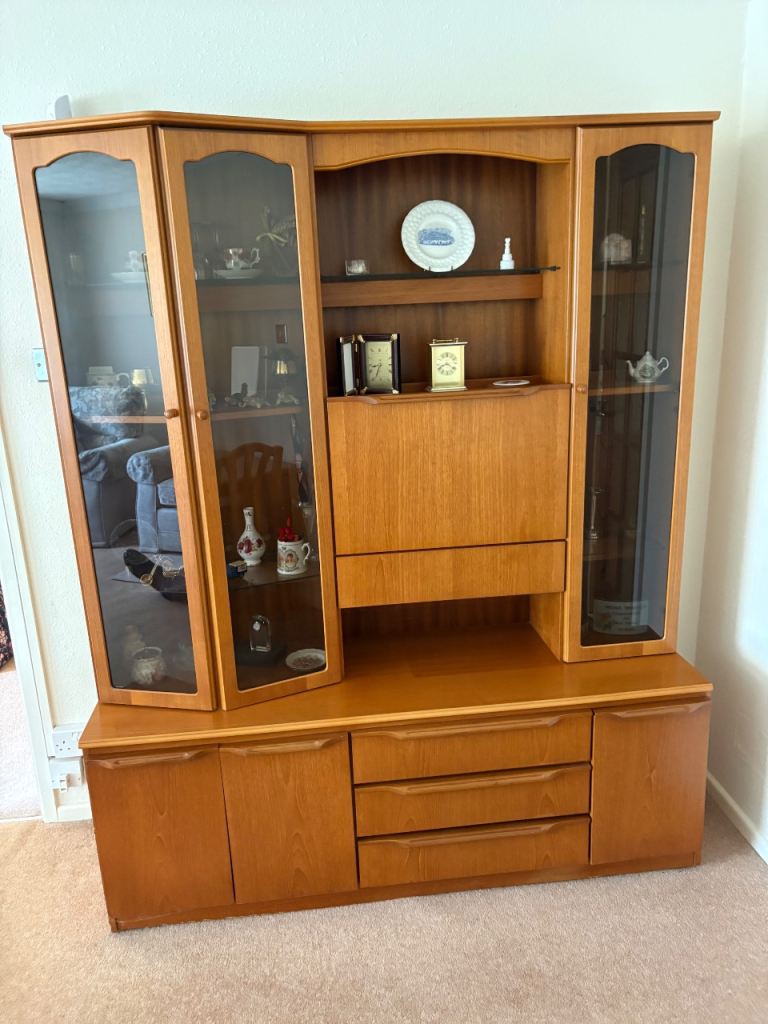 Various items 