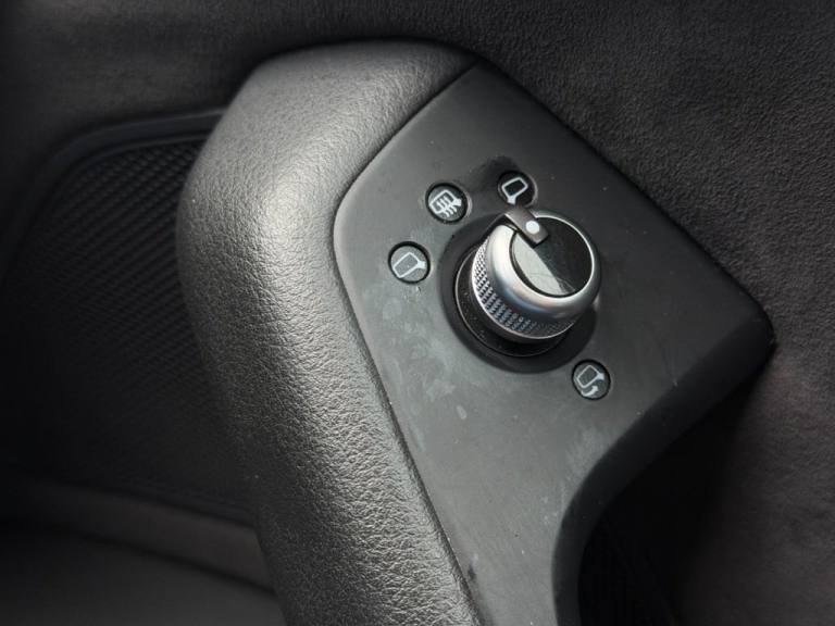 2015 Audi A6 Avant 2.0 TDI ultra Black Edition Estate 5dr Diesel S Tronic Euro 6 (s/s) (190 ps Es...