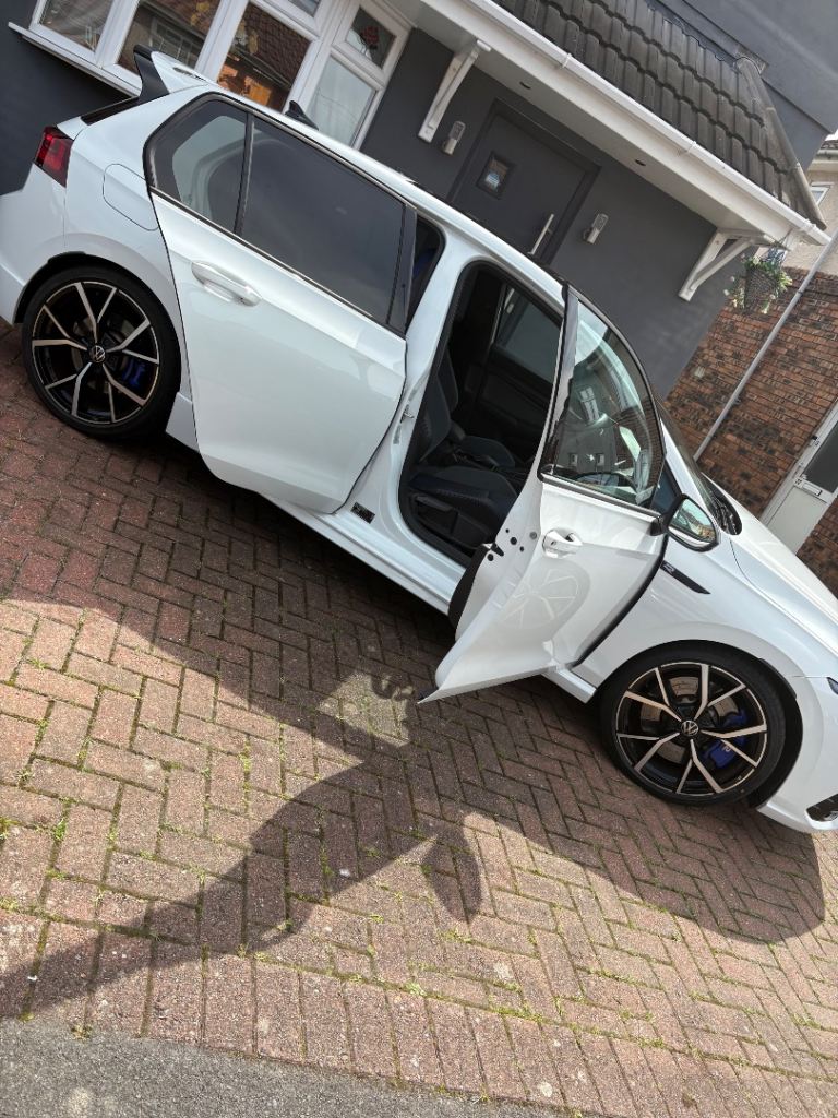 Volkswagen, GOLF, Hatchback, 2021, Semi-Auto, 1984 (cc), 5 doors