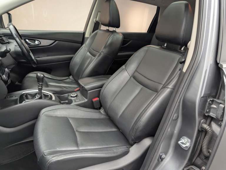 2017 Nissan X-Trail 2.0 dCi Tekna SUV 5dr Diesel Manual 4WD Euro 6 (s/s) (177 ps) HEATED FRONT  E...