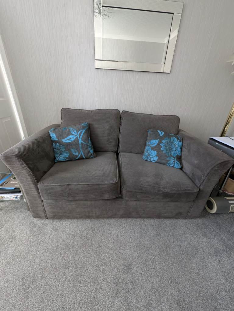 Sofabed free to pick up 