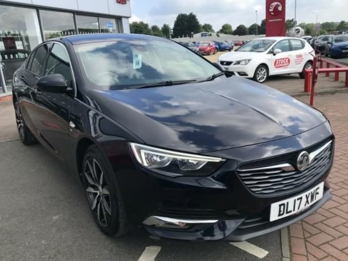 VAUXHALL INSIGNIA 2.0 Turbo D BlueInjection SRi Nav 2017