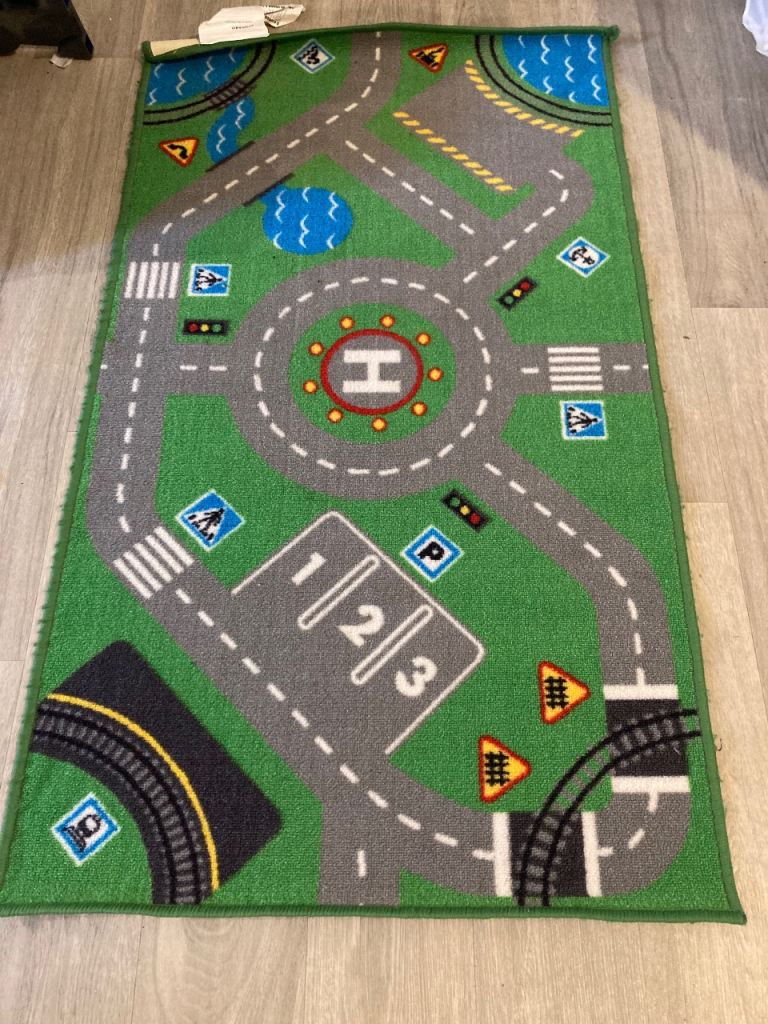 Play rug toy for children 
