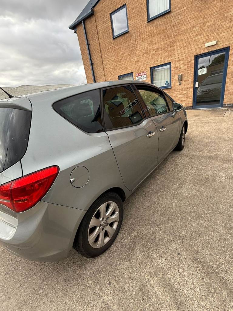 Vauxhall, MERIVA, MPV, 2010, Manual, 1398 (cc), 5 doors