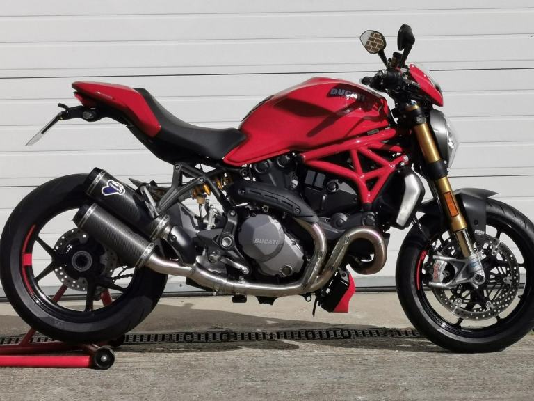 2018 DUCATI MONSTER 1200 S