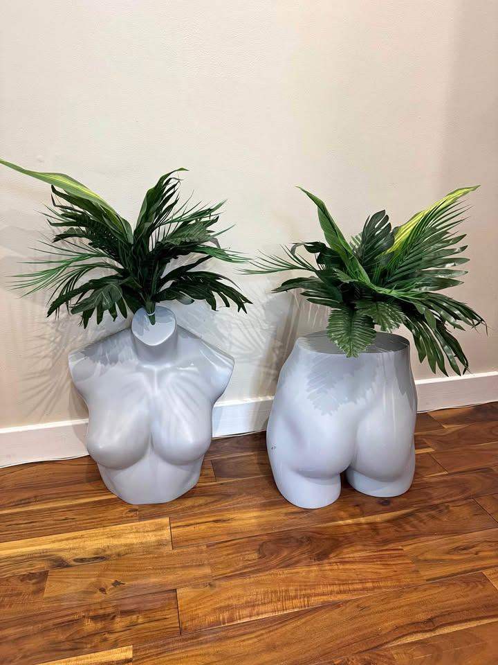 Mannequin bust and bum with foliage - wedding decor