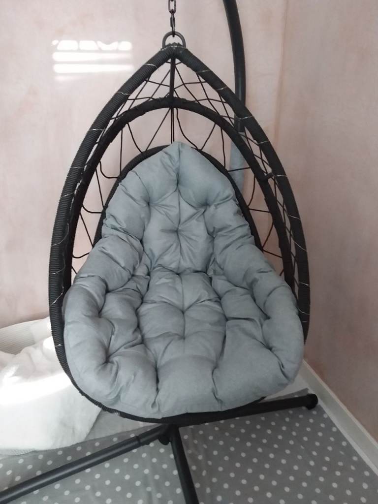 HANGING EGG CHAIR GREY  NEW 
