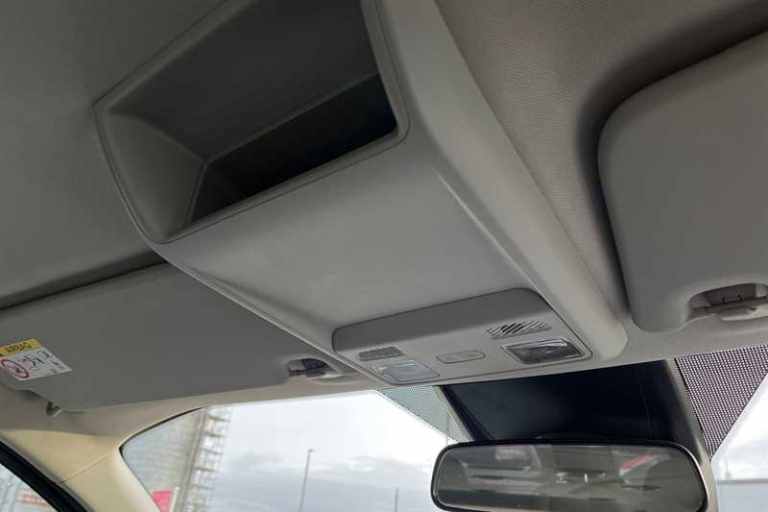 2022 Ford Tourneo Custom L2 320 Titanium 2.0 Diesel Automatic Start/Stop (130ps) Minibus Diesel A...