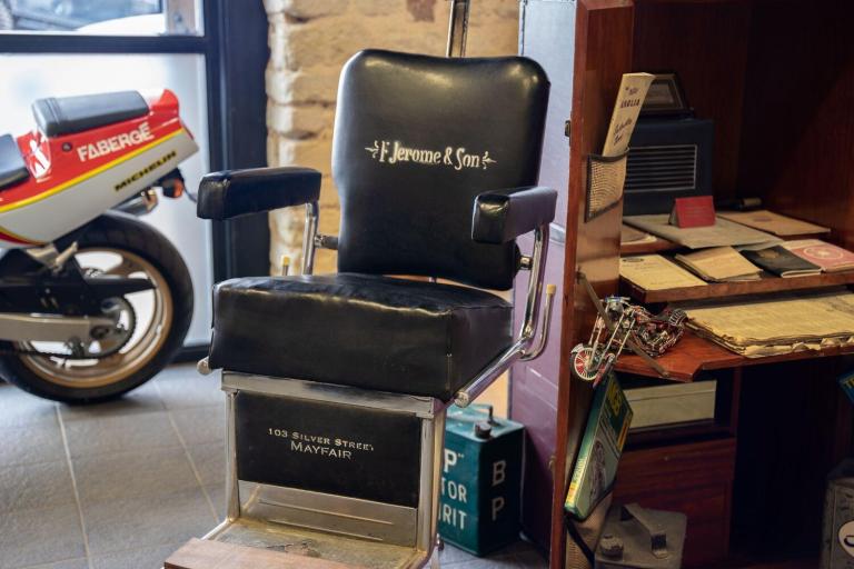  Land Rover Defender 110 3.0 D300 MHEV X-Dynamic HSE Auto 4WD Euro 6 (s/s) 5dr Diesel Automatic