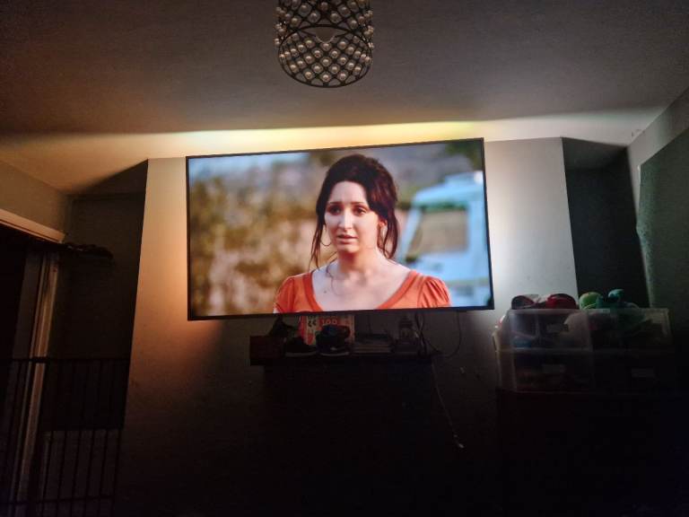 Phillips 70" ambi-light smart tv 