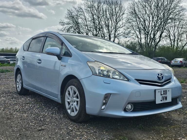 2013 Toyota Prius 1.5 CVT Estate Hybrid Electric Automatic