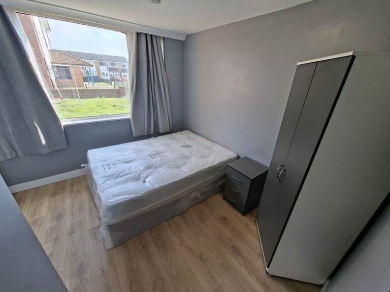 DSS Ensuite Castle Vale