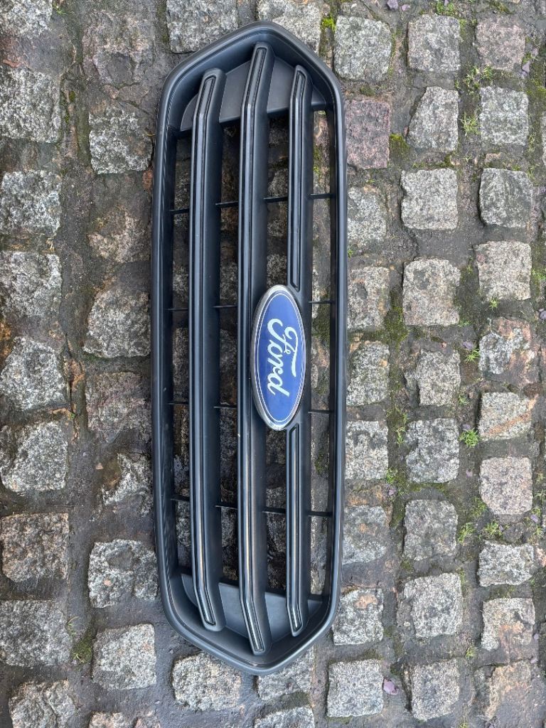 Ford Transit Custom Front Grill