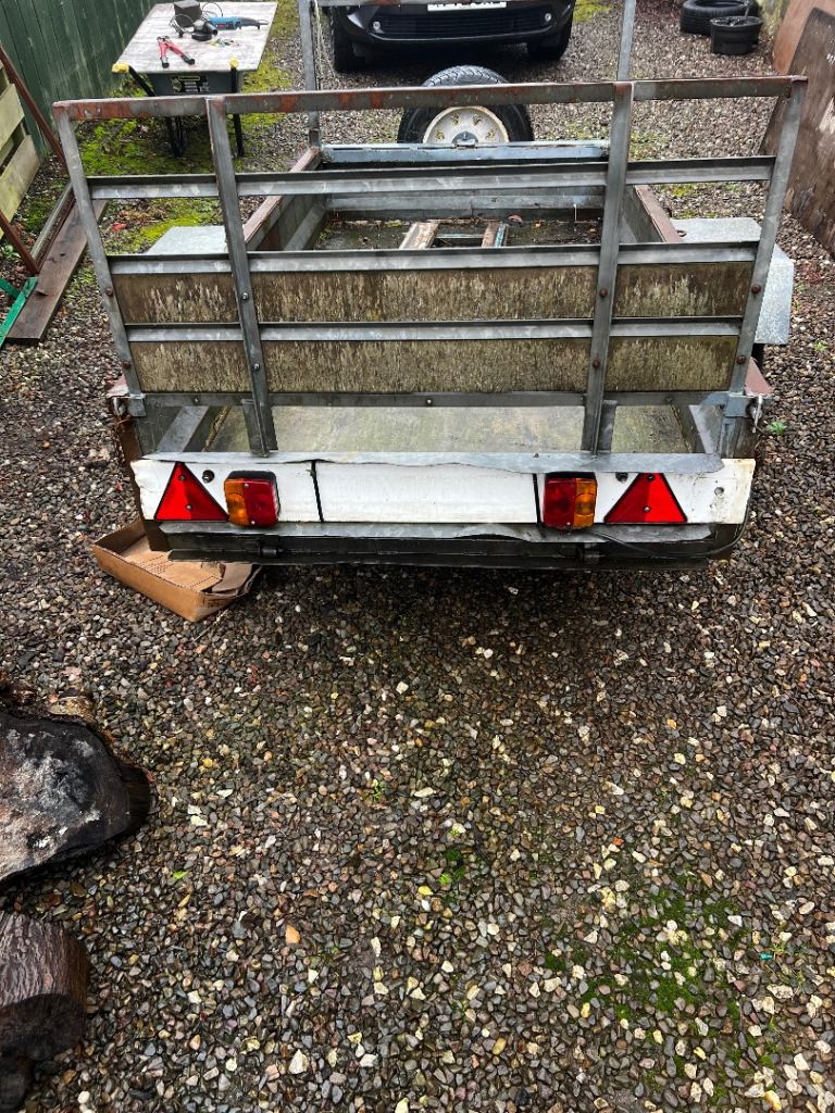 Logic 7.4ft x 3.10ft trailer 