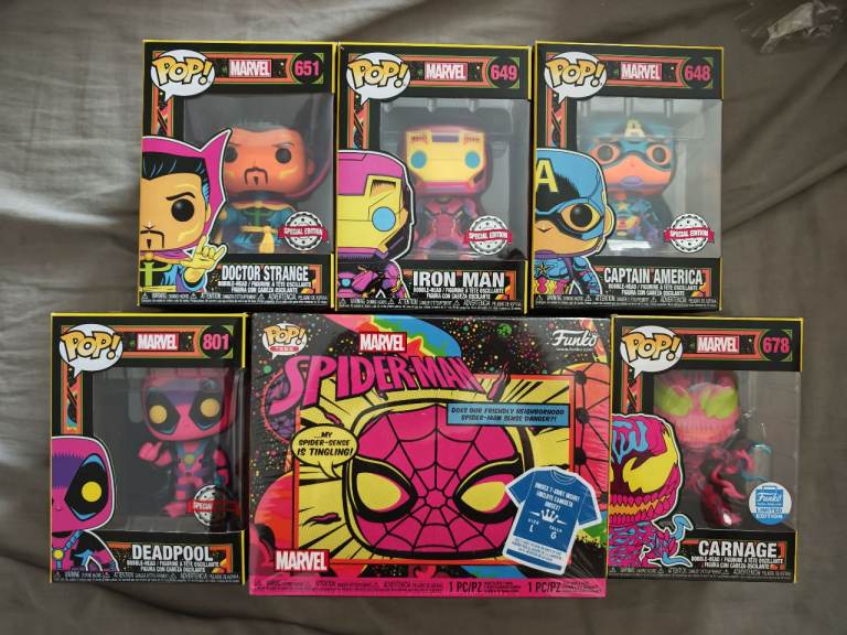 Marvel Black light Funko Pop 6 pack with shirt 