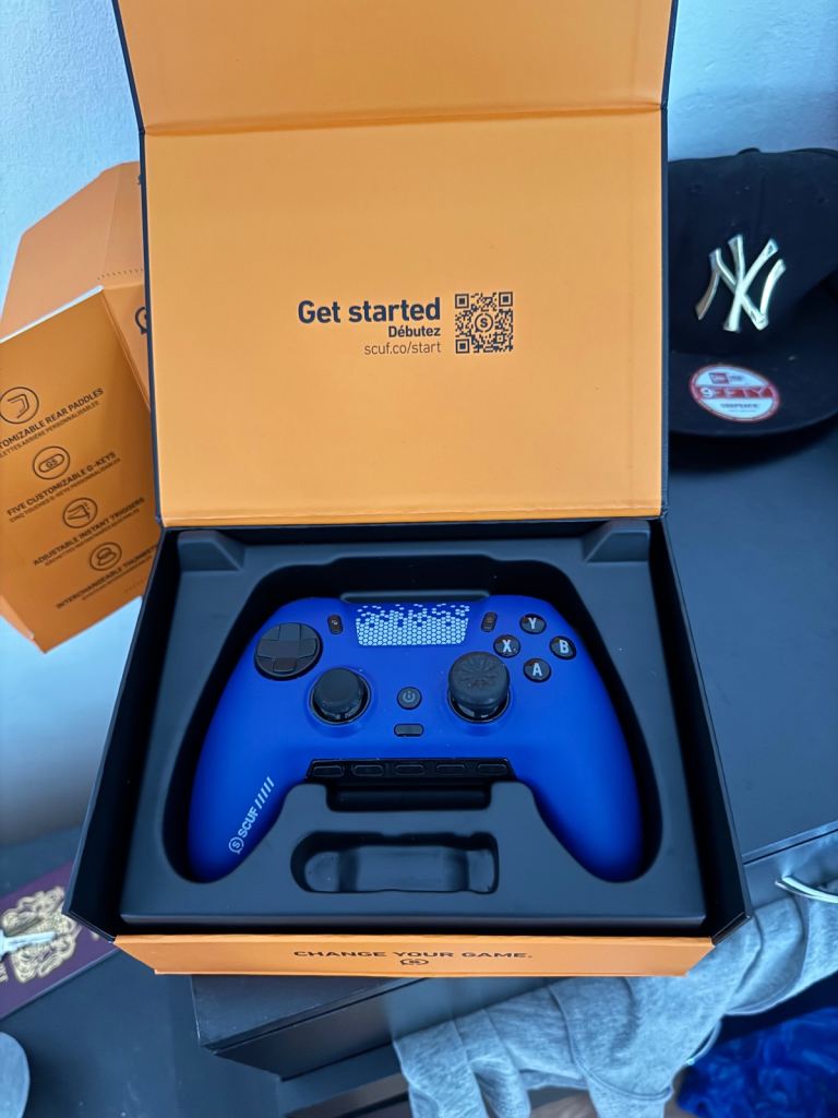 SCUF ENVISION PRO PC Controller (Damaged)
