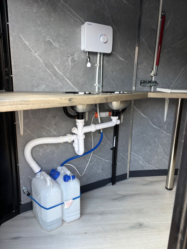 Horse Box Bar Catering Trailer / Food Truck / Catering Trailer / Mobile Bar