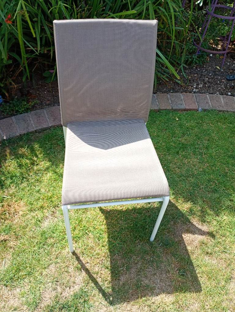 Hessian chair