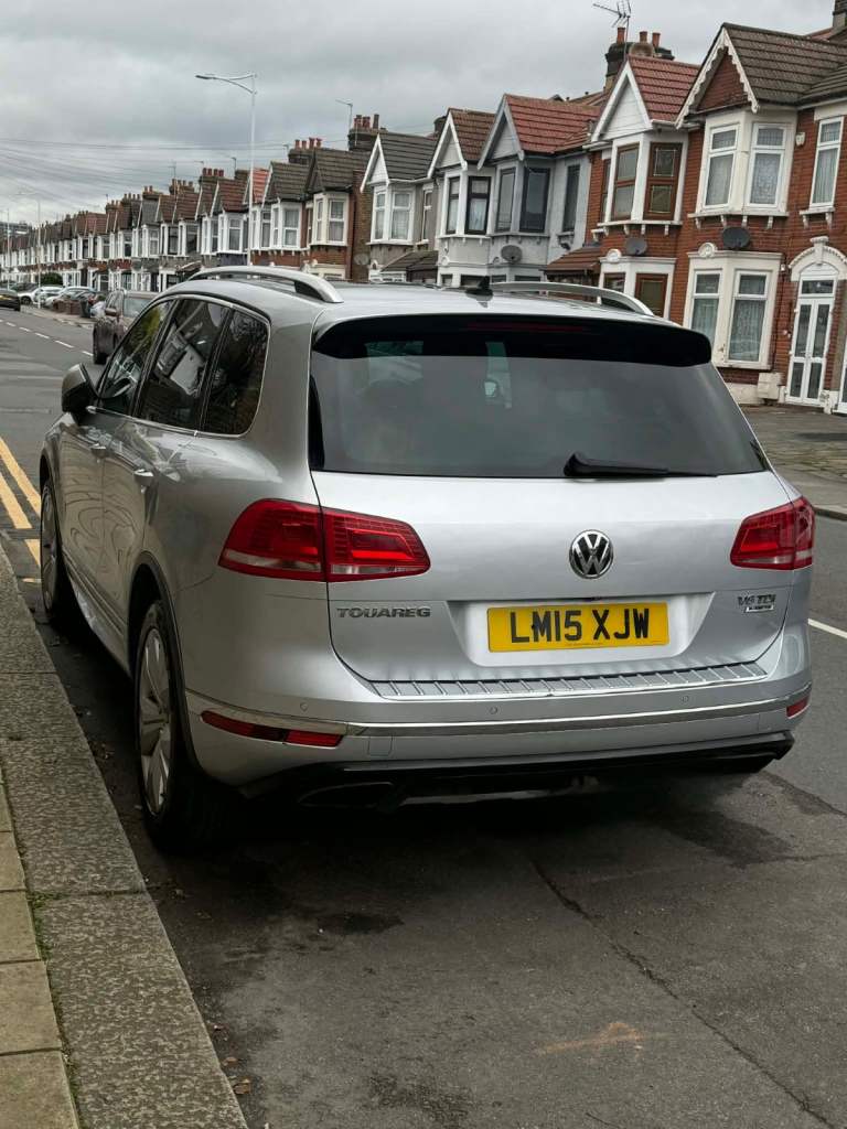 Volkswagen, TOUAREG, Estate, 2015, Semi-Auto, 2967 (cc), 5 doors