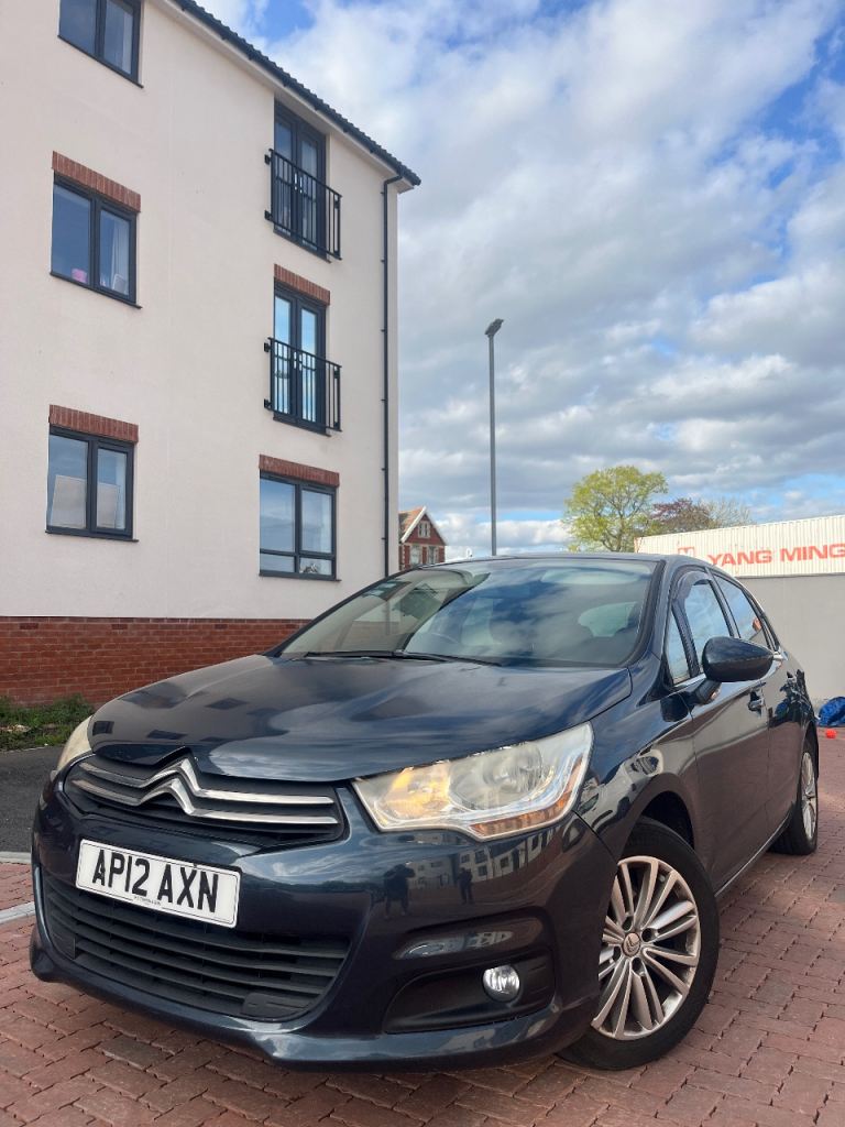 Citroen, C4, Hatchback, 2012, Manual, 1560 (cc), 5 doors