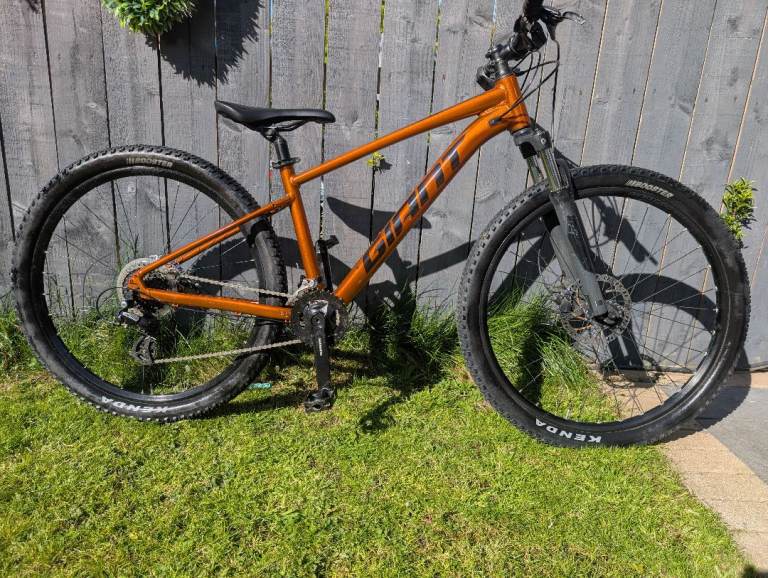 Giant Talon Mountain Bike