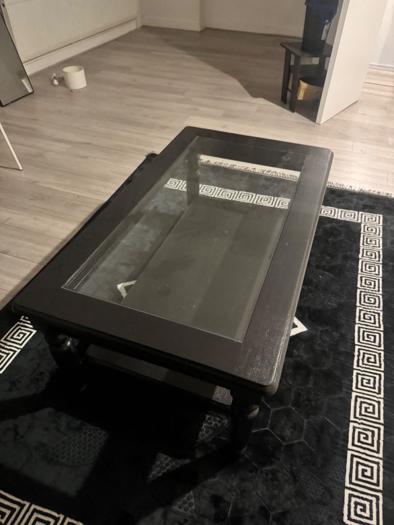 Dining table and chairs + Coffee table 