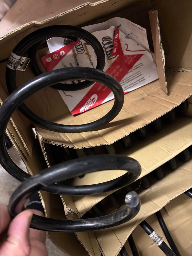 GENUINE BMW 4 SERIES F32 F33 M SPORT 2014-2020 FRONT COIL SPRING x1