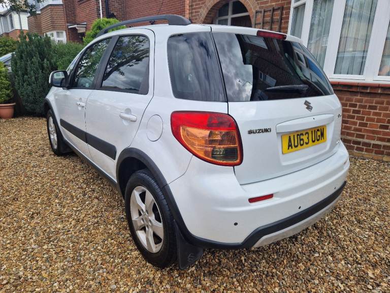 Suzuki, SX4, Hatchback, 2013, Manual, 1586 (cc), 5 doors